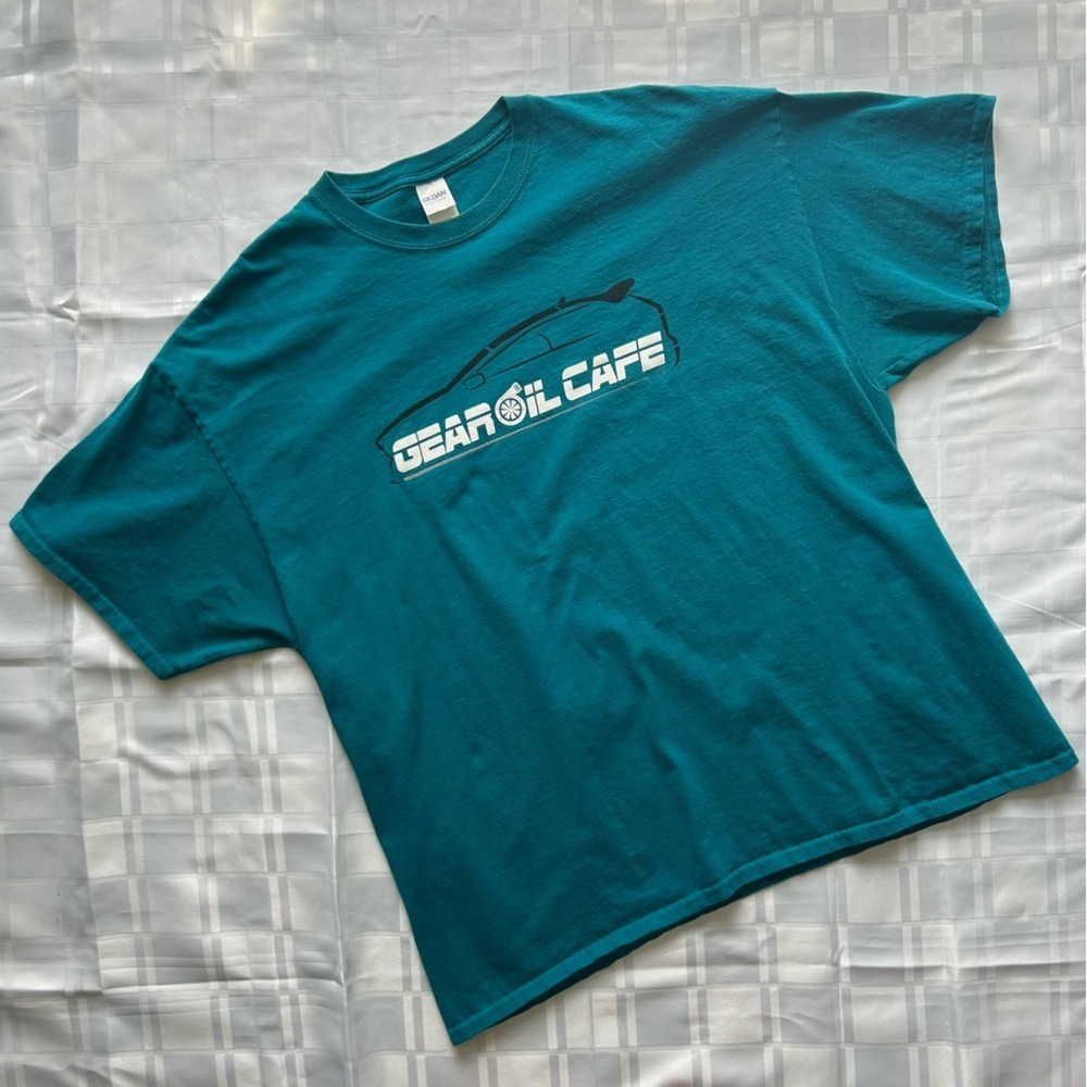 Gildan Gear Oil Cafe Blue Teal Car Graphic T-shirt